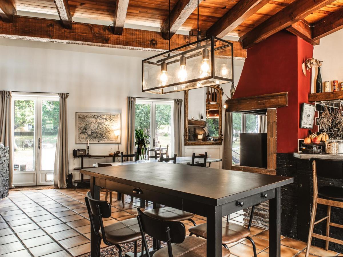 La Petite Auberge De Virginie Bedoues Luaran gambar